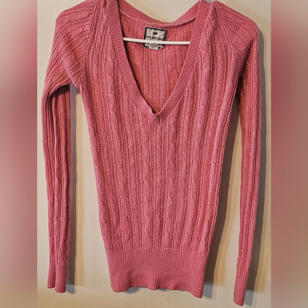 Poof Excellence Pink V-Neck Sweater with Ribbed Knit